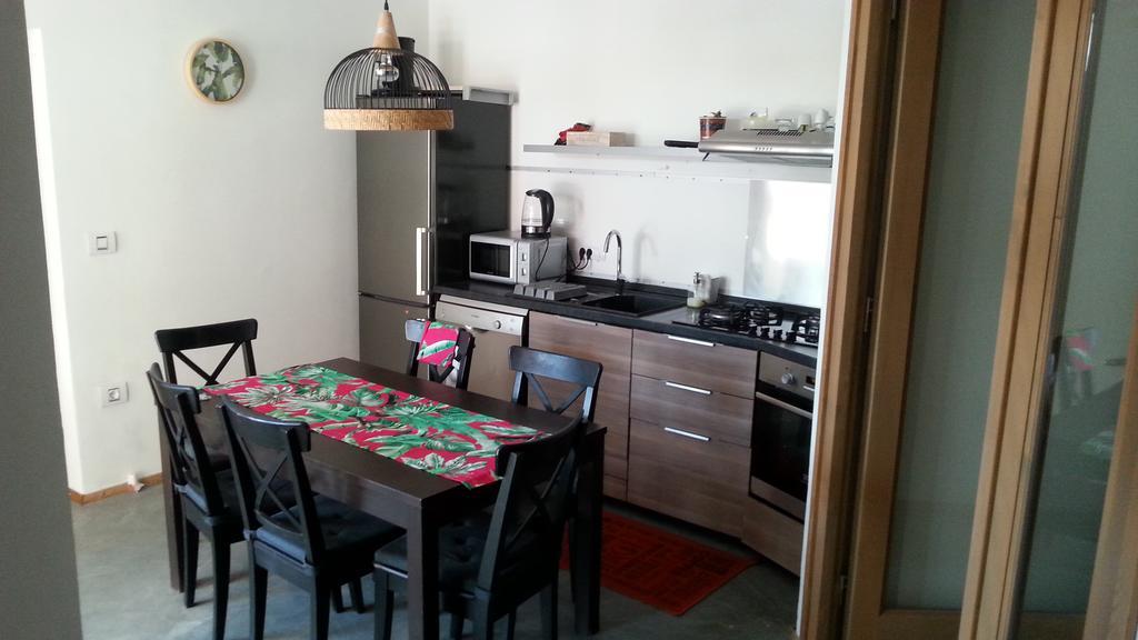 Holiday Homes Mare Premantura Esterno foto